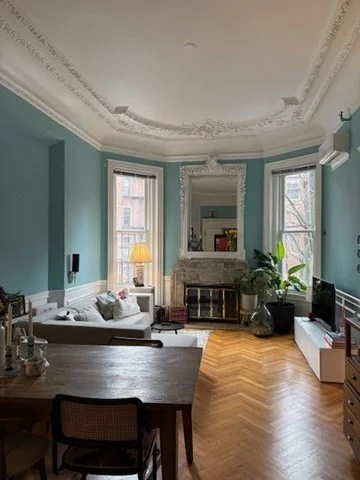 232 Commonwealth, Back Bay