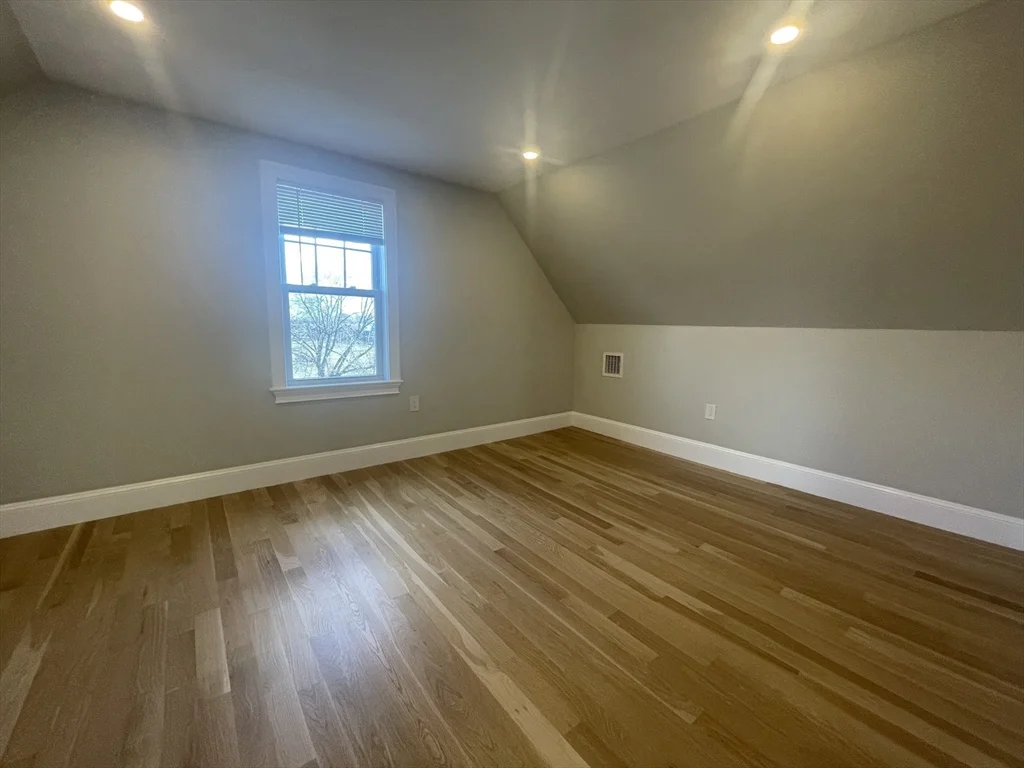 1166 Fellsway, Malden