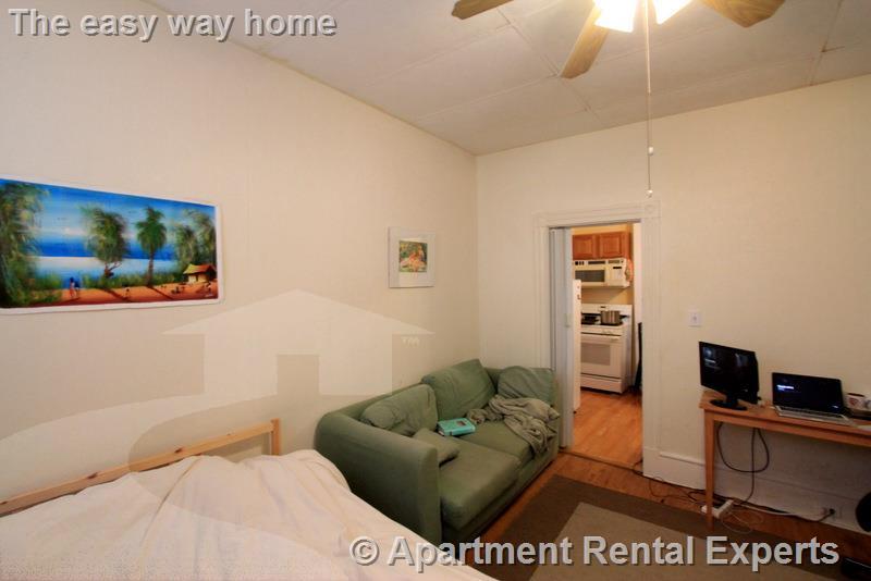 79 Kinnaird St, Central Square