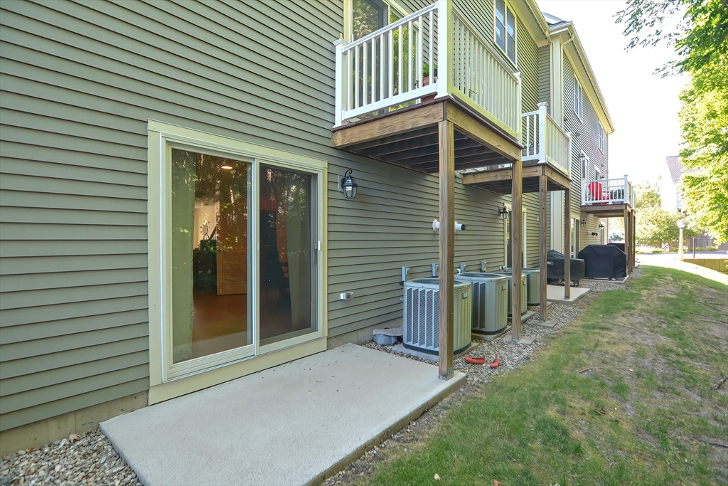 1 Olson St, Wilmington