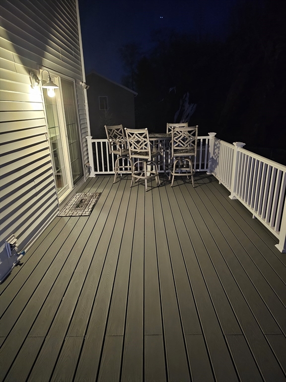 6 Gedney Dr, Peabody