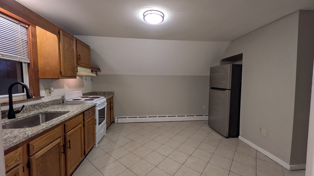 19 Harrison Ave, Taunton