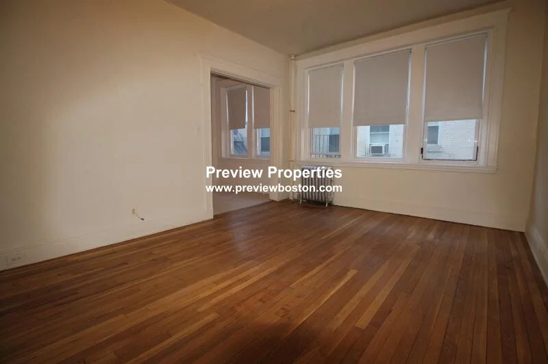 109 Brainerd Rd, Allston