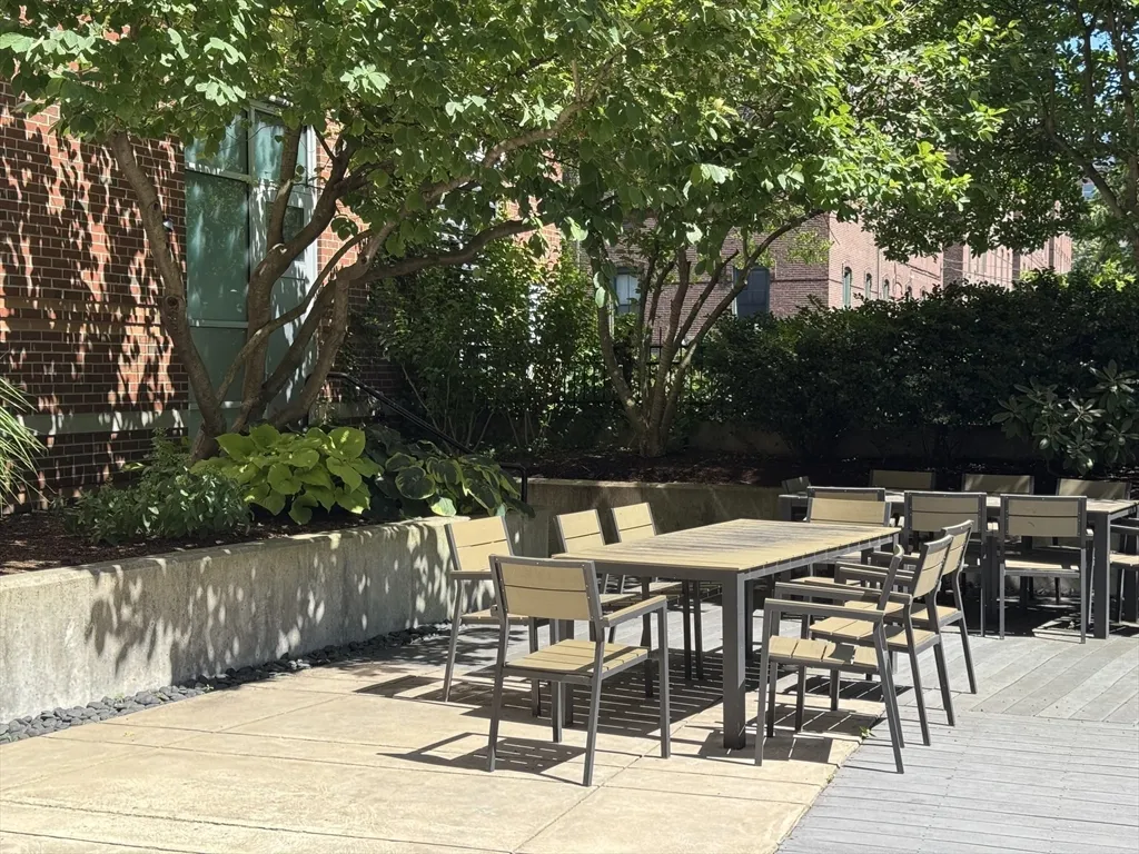 700 Harrison Ave, South End