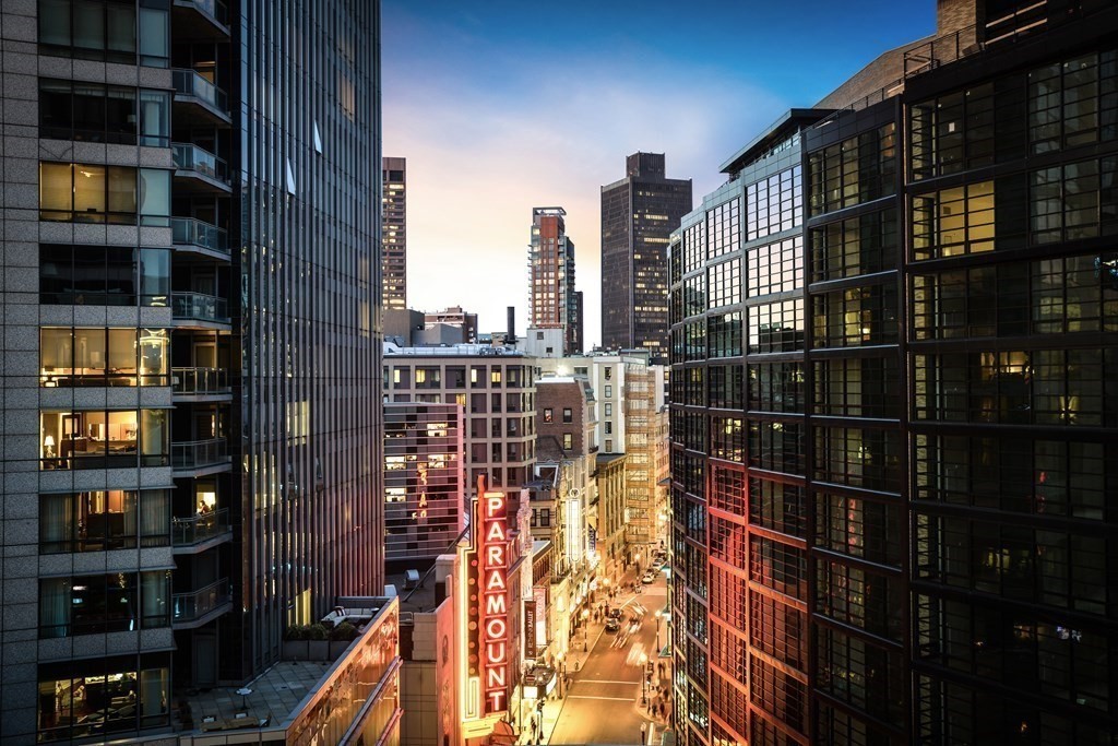 580 Washington St, Midtown