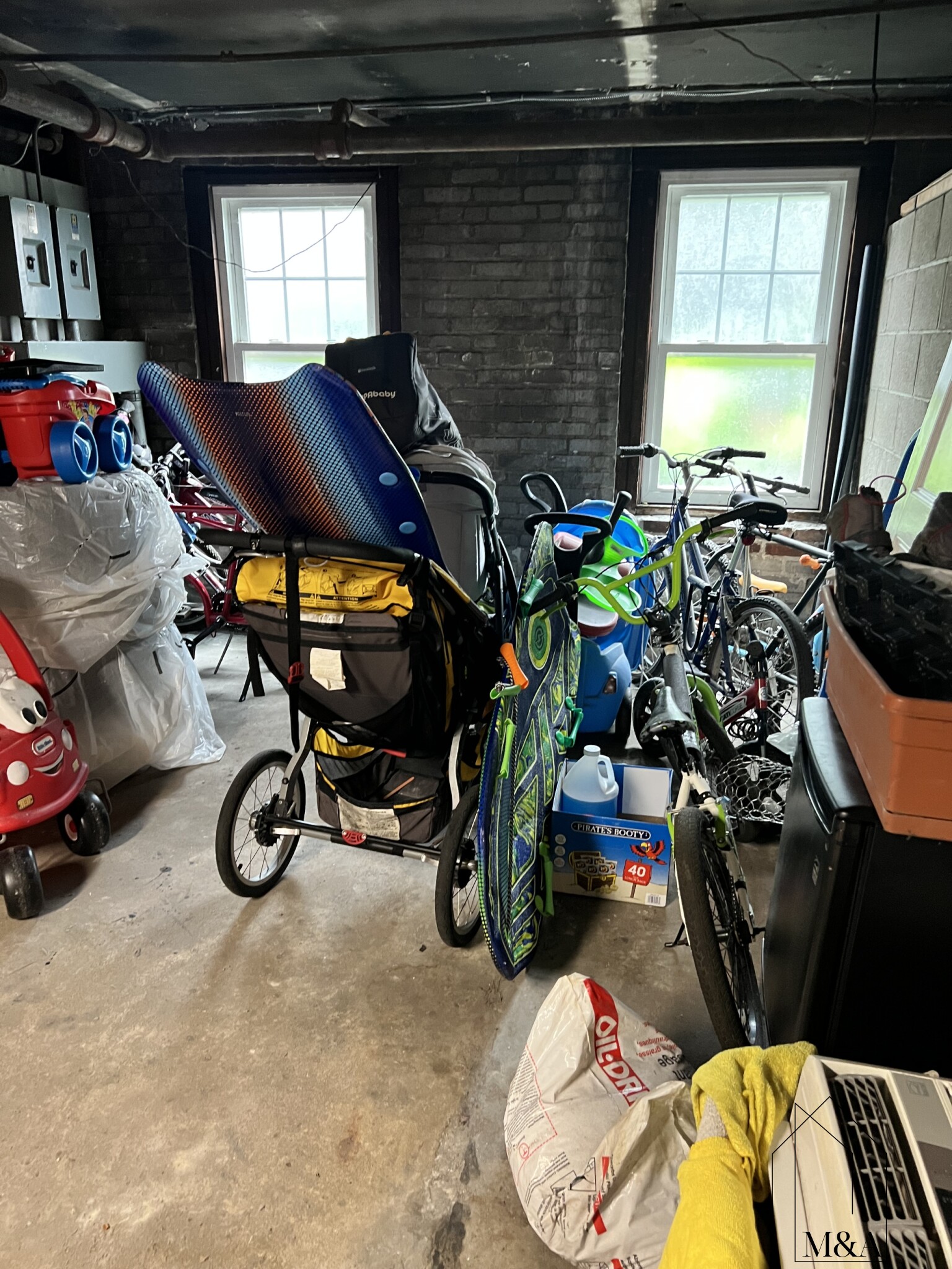 576 Washington St, Brookline