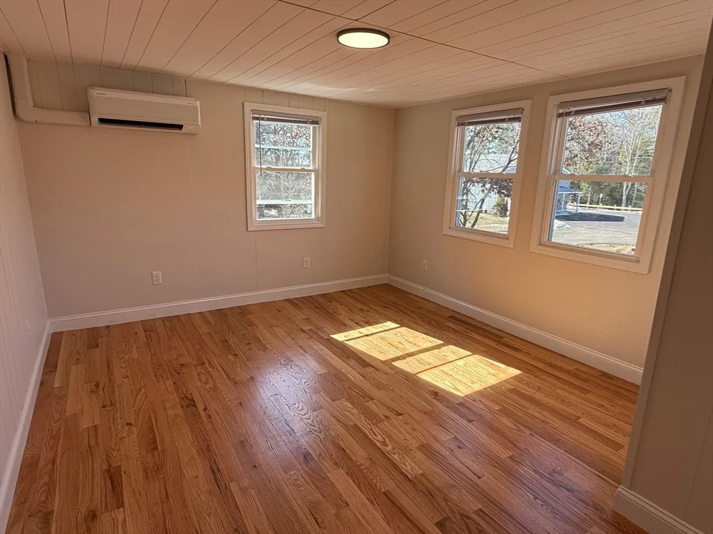 164 Palmer Rd, Plympton