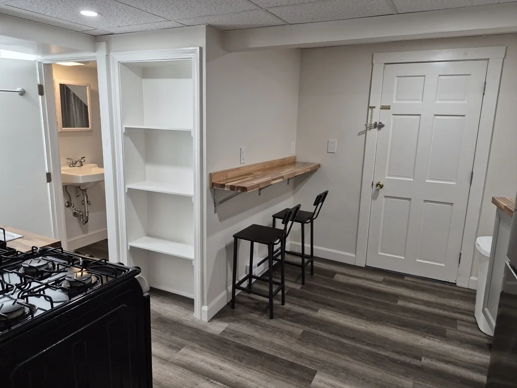 126 W Wyoming, Melrose