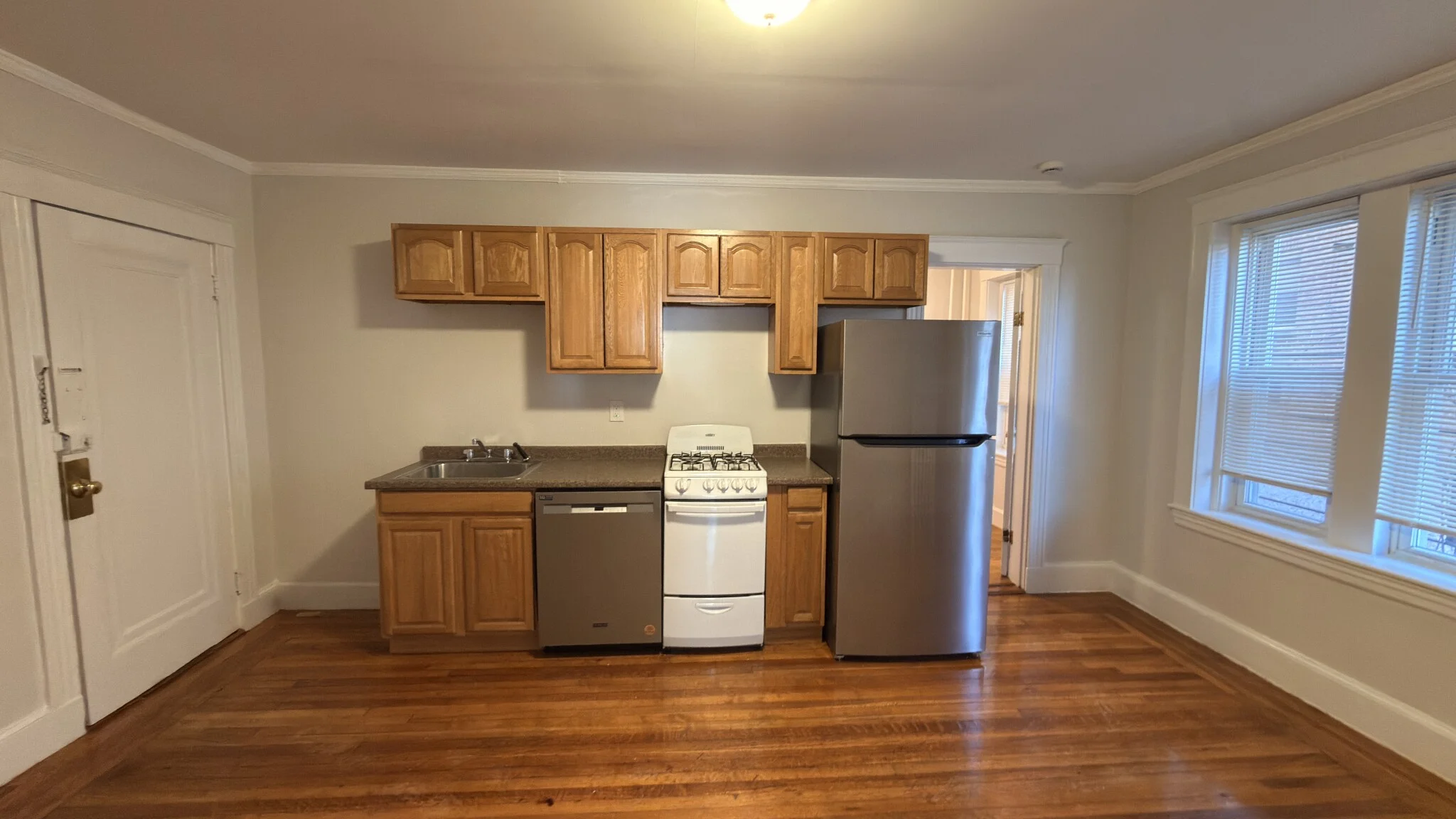 1615 Commonwealth Ave, Brighton