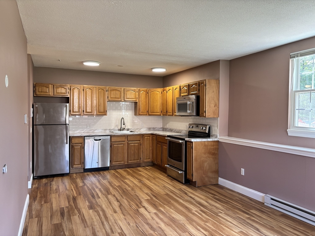 49 Leonard Rd, Boxborough