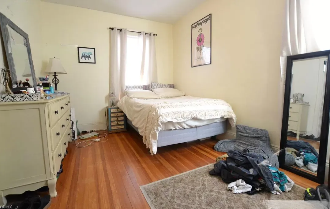 44 Easton St, Allston