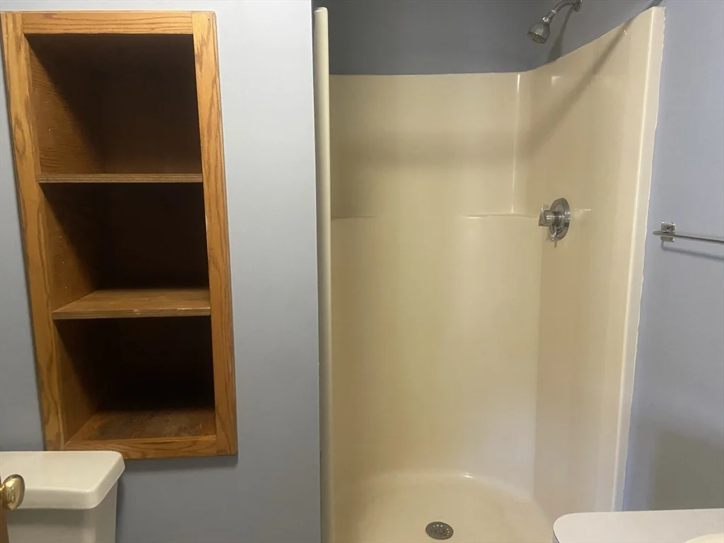 155 East Central St, Franklin