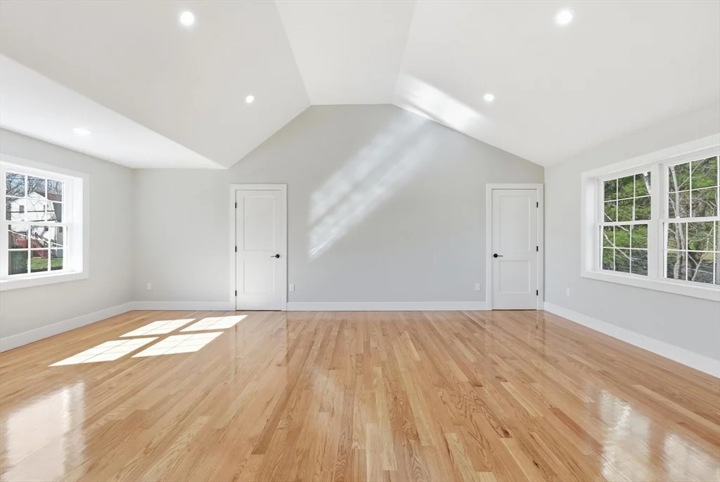 6 Barrows Rd, Worcester