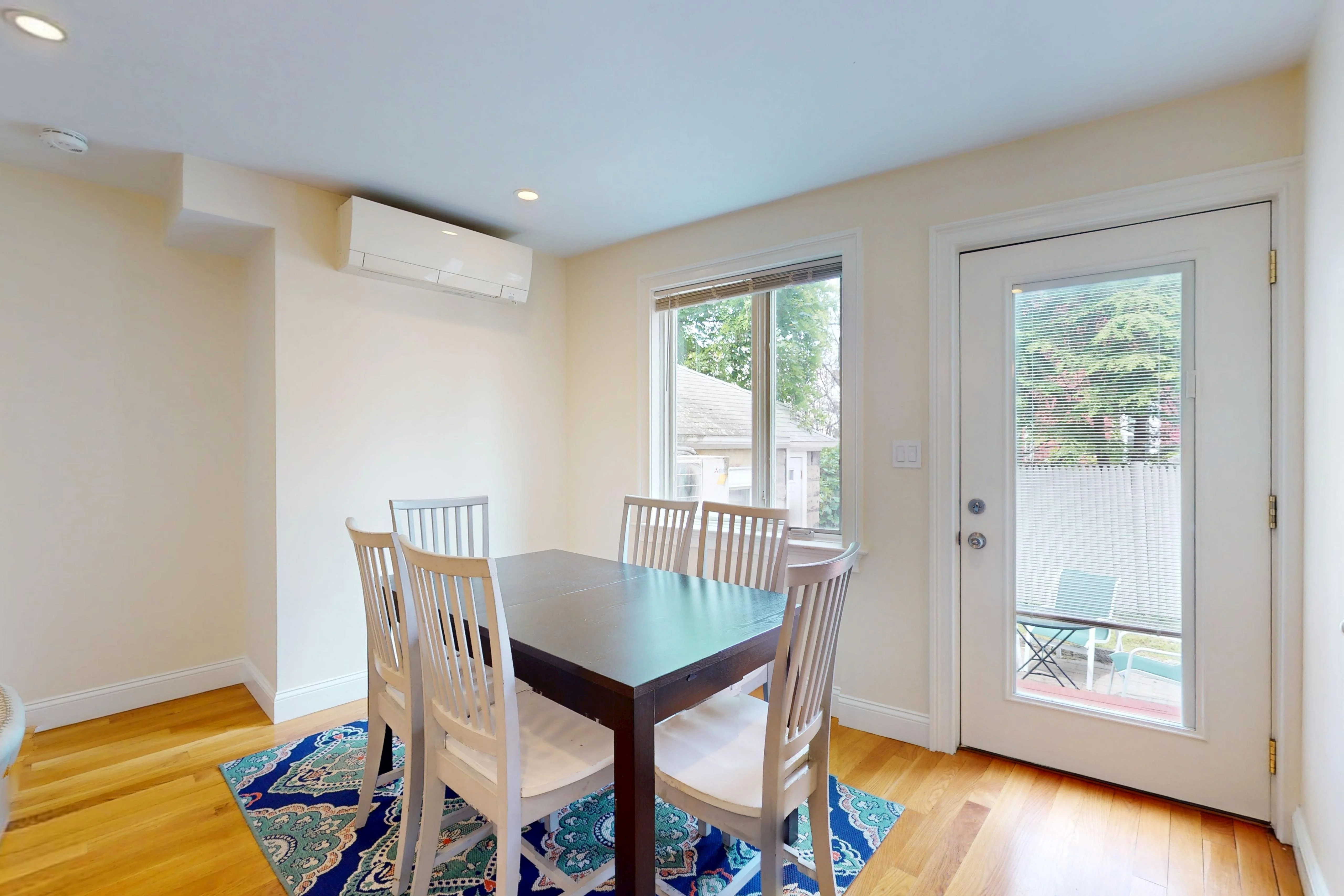 10 Bradbury St, Allston