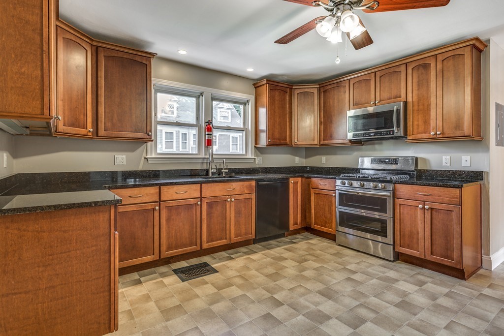 26 Boylston Rd, Newton Highlands