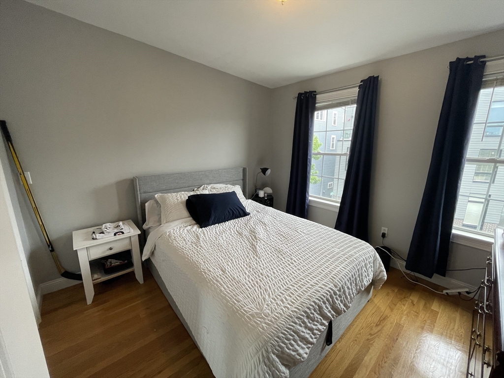 302 W 3rd St, South Boston