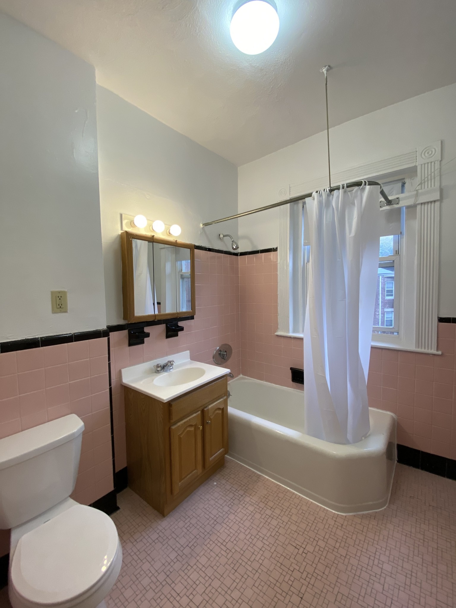 1595 Beacon St, Brookline