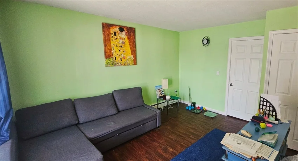 164 Galen St, Watertown