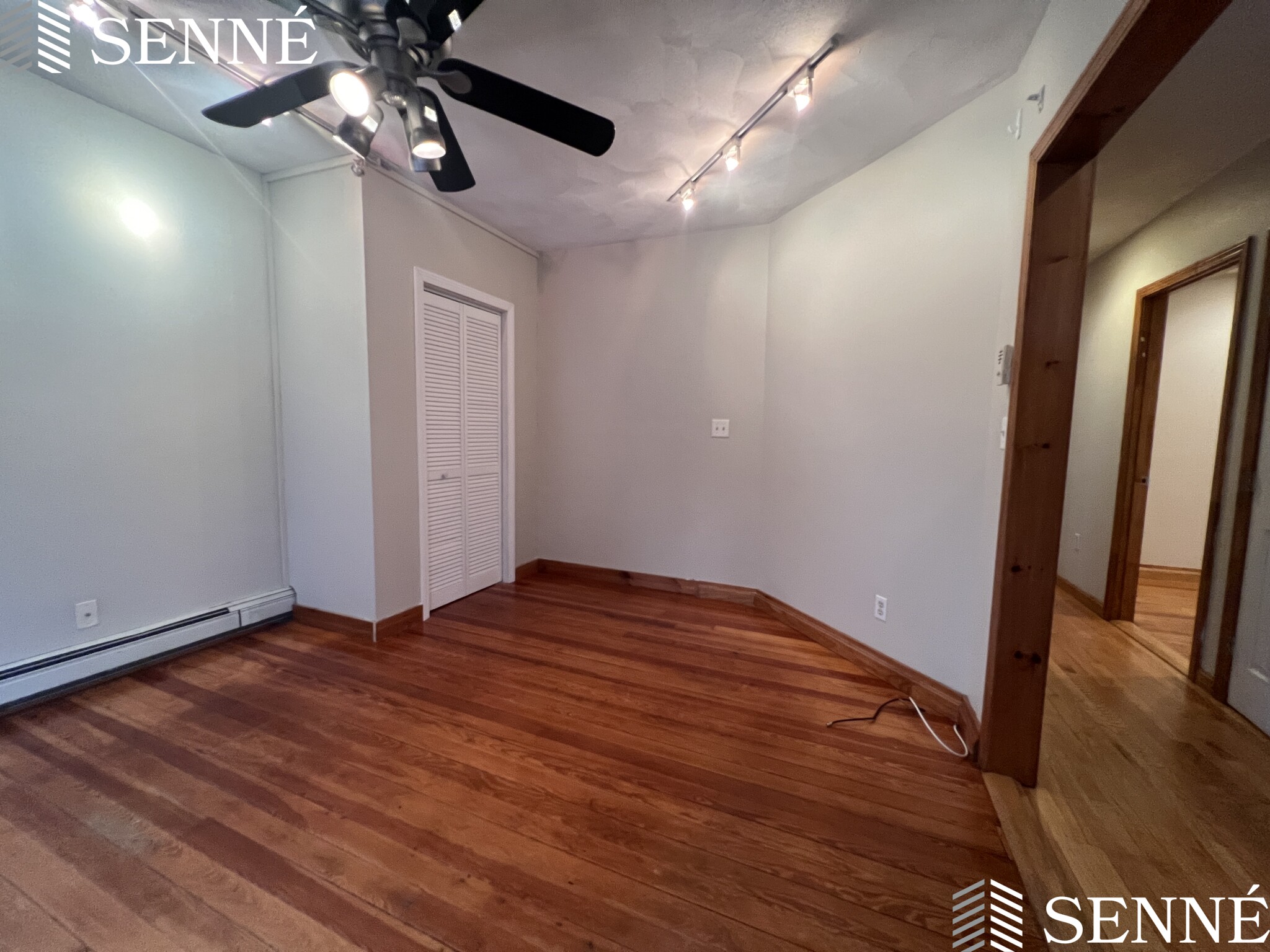 12 Speridakis Ter, Cambridgeport