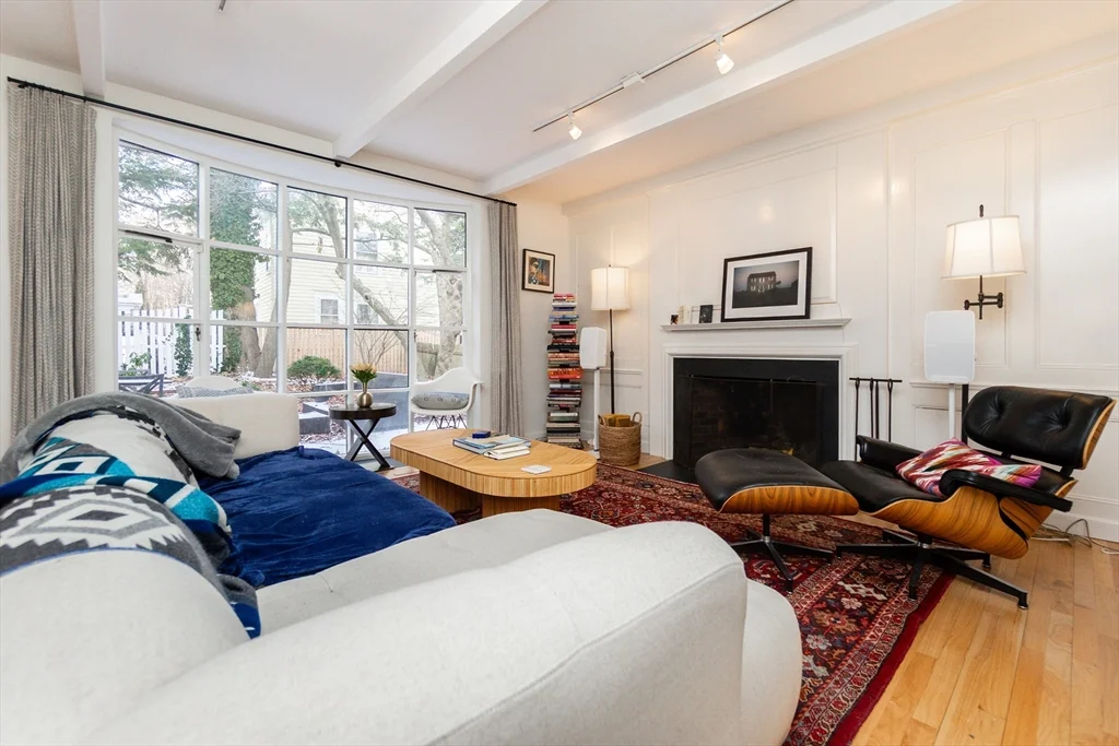 23 Sparks St, West Cambridge