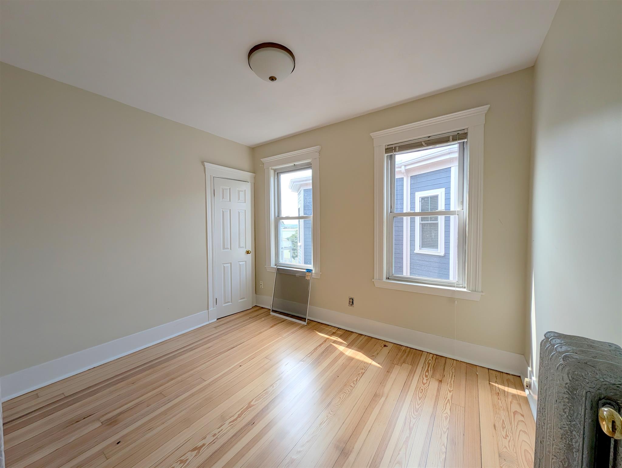 79 Conwell Ave, Teele Square