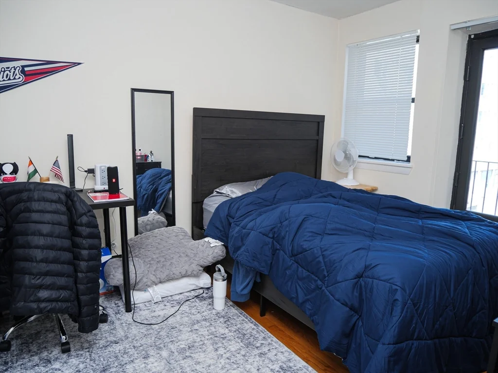 1039 Commonwealth Ave, Allston
