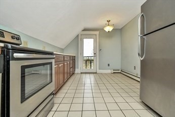 235 Fairmount Ave, Hyde Park