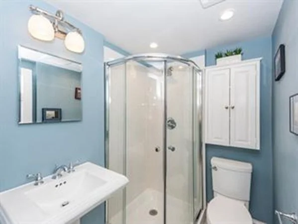 137 Marlborough St, Back Bay