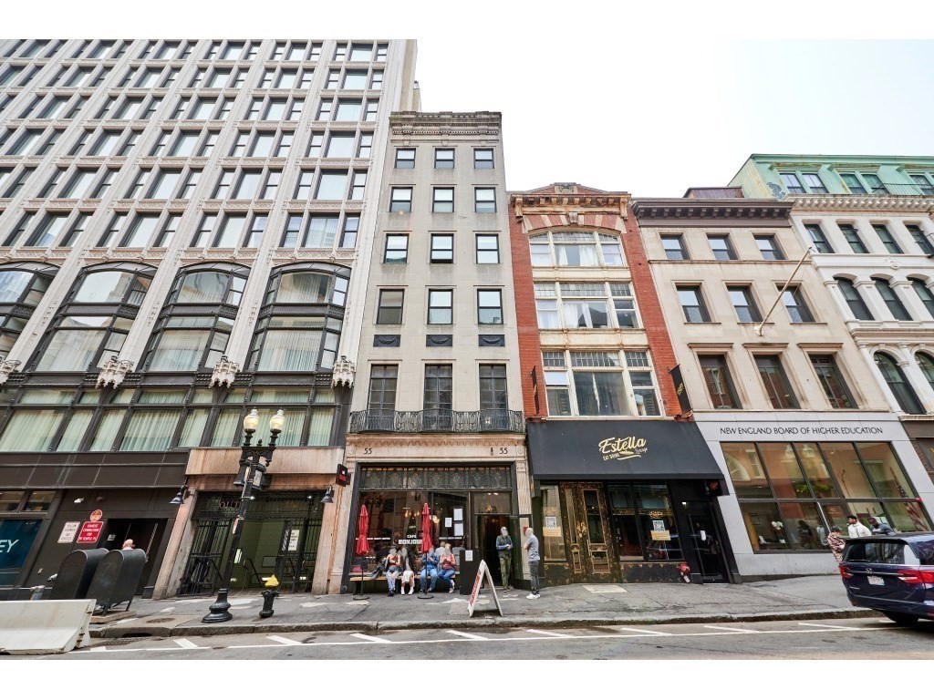 55 Temple Pl, Midtown