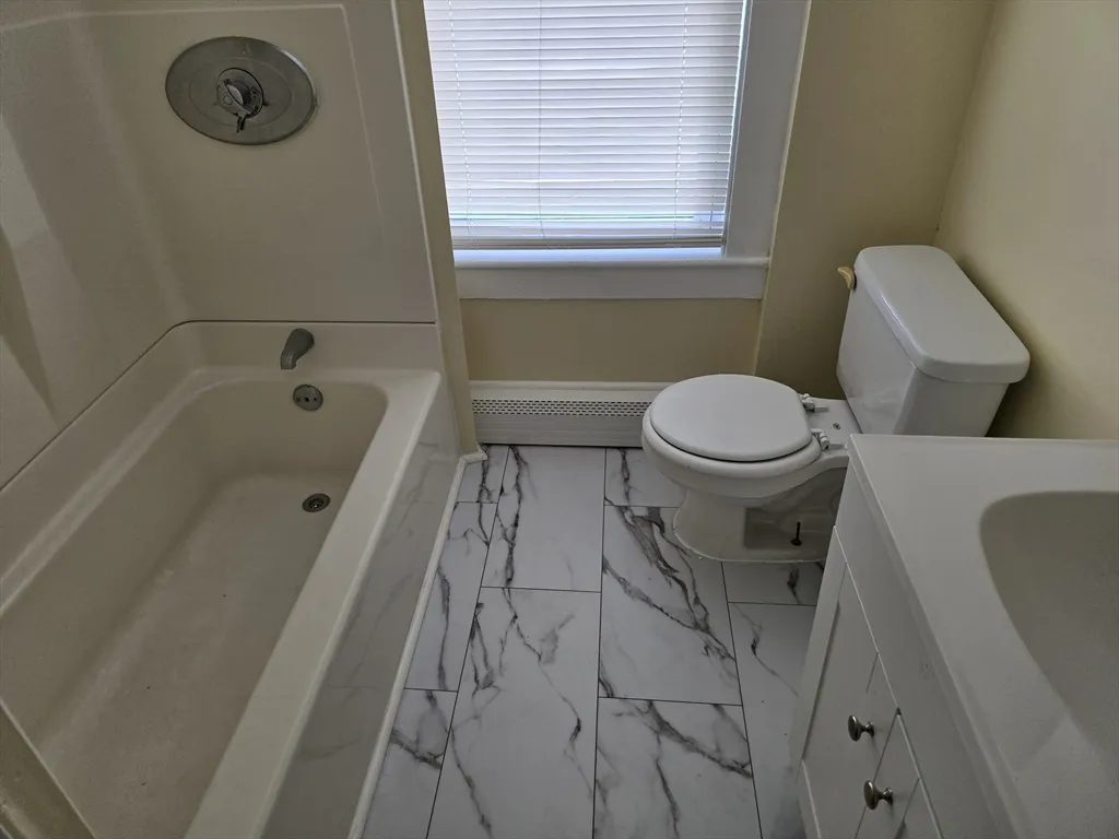 349 Hollis St, Framingham