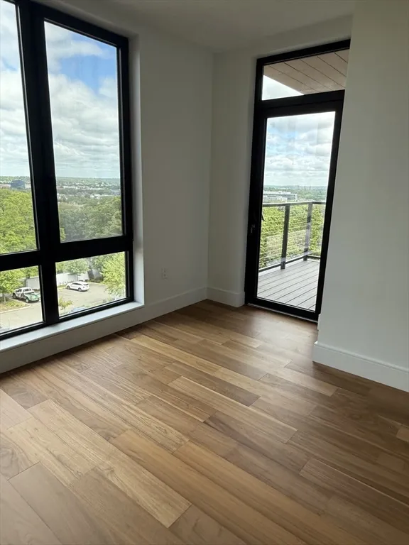 1515 Commonwealth Ave, Brighton