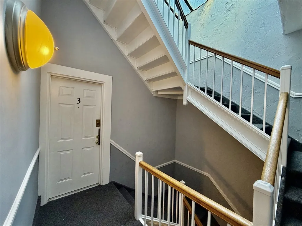1466 Commonwealth Ave, Brighton