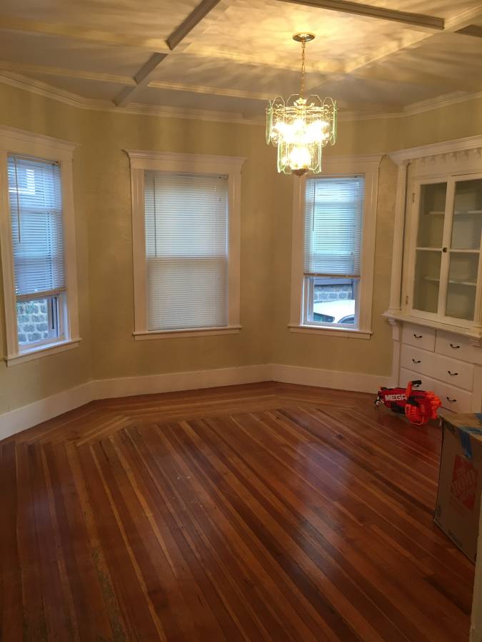 50 Bromfield Rd, Tufts