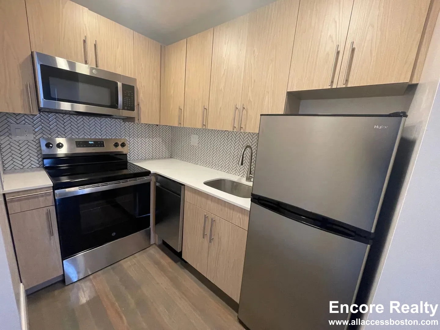 457 Centre St, Newton Corner