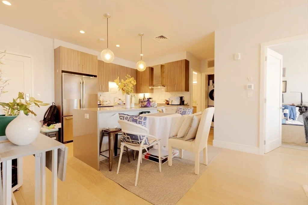 50 Symphony Rd, Fenway