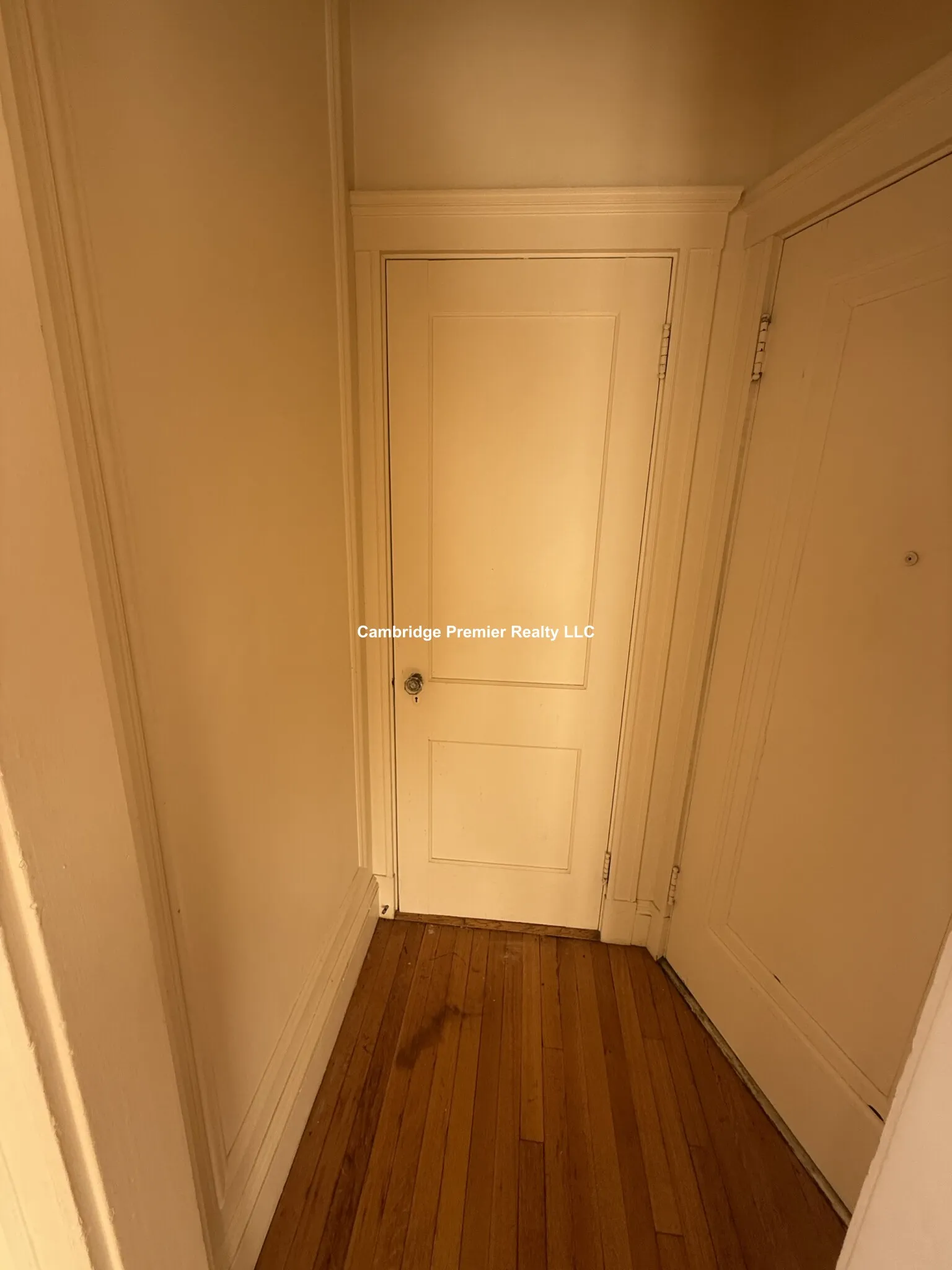 19 Garden St, Neighborhood Nine