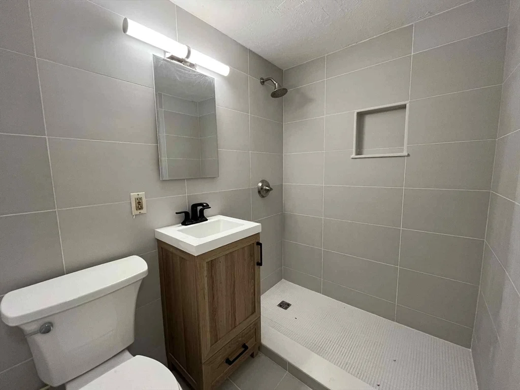 11 Cazenove St, South End