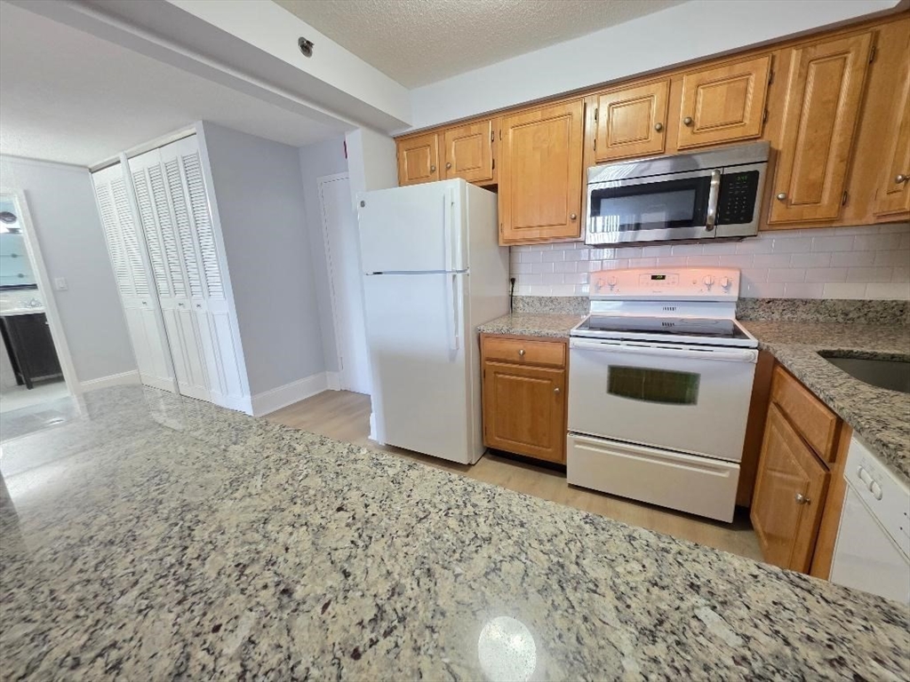 1025 Hancock St, Quincy Center