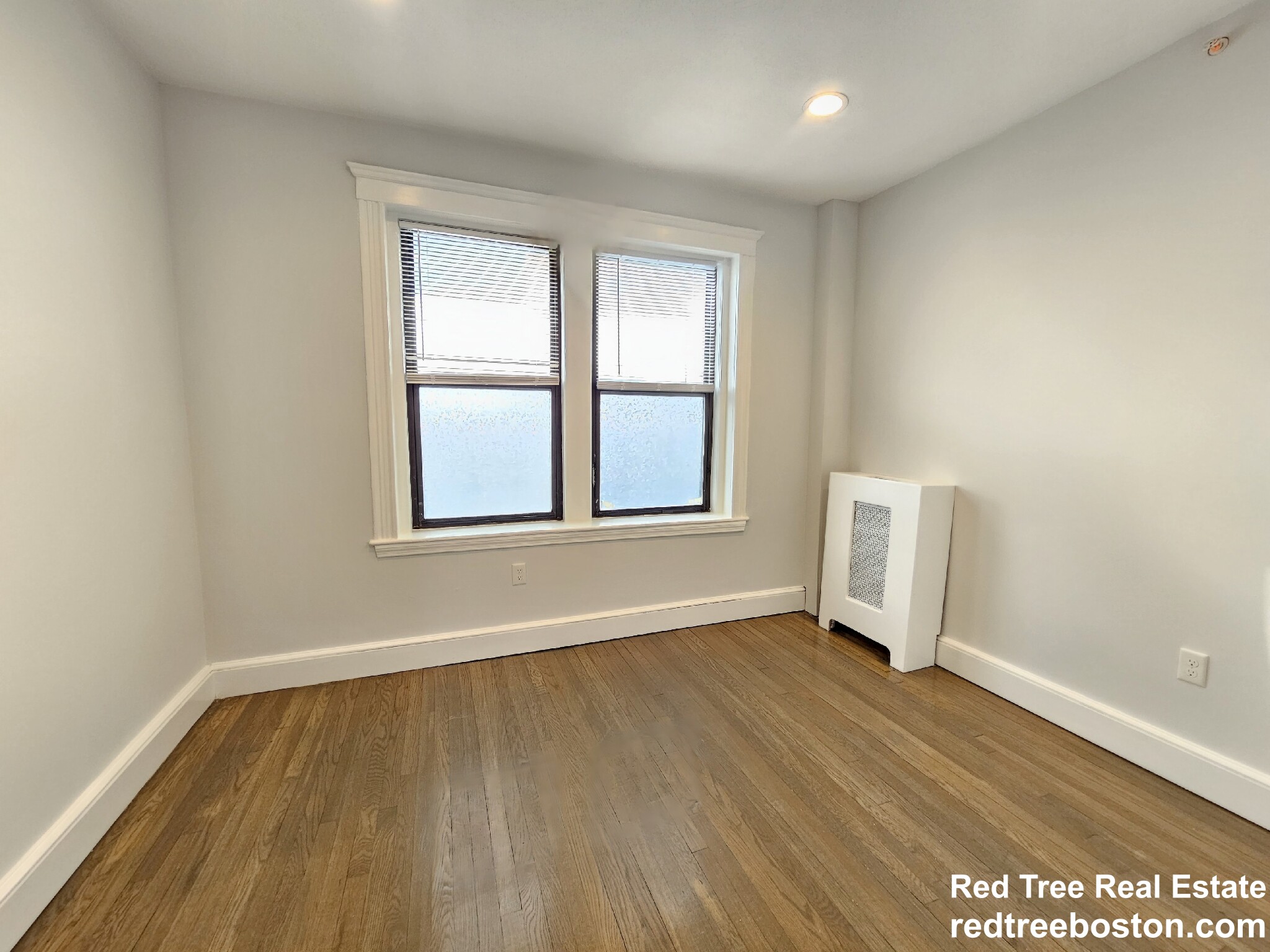 11 Peterborough St, Fenway