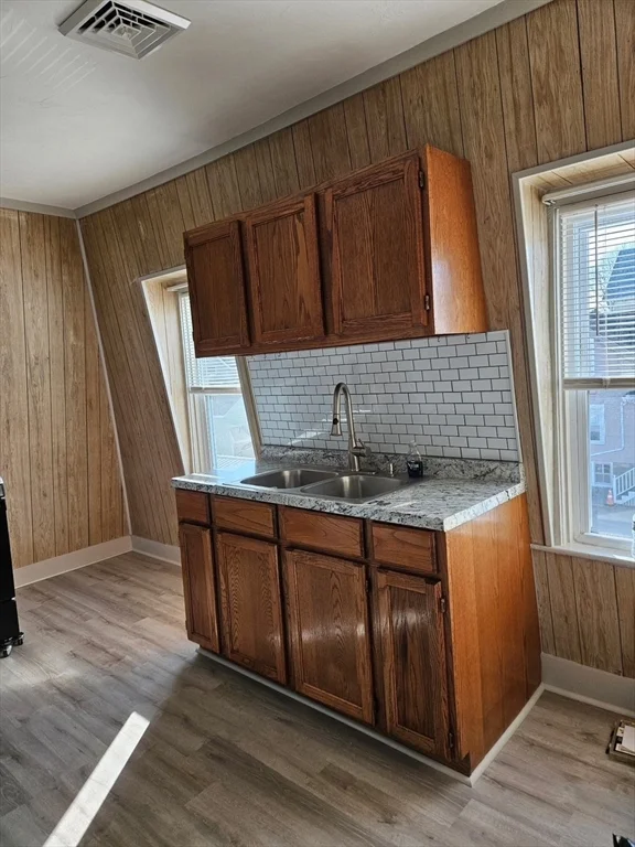 123 Smith St, Fall River