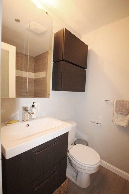 12 Stoneholm St, Fenway