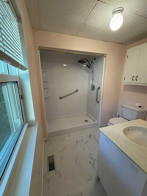 40 Green St, Milford