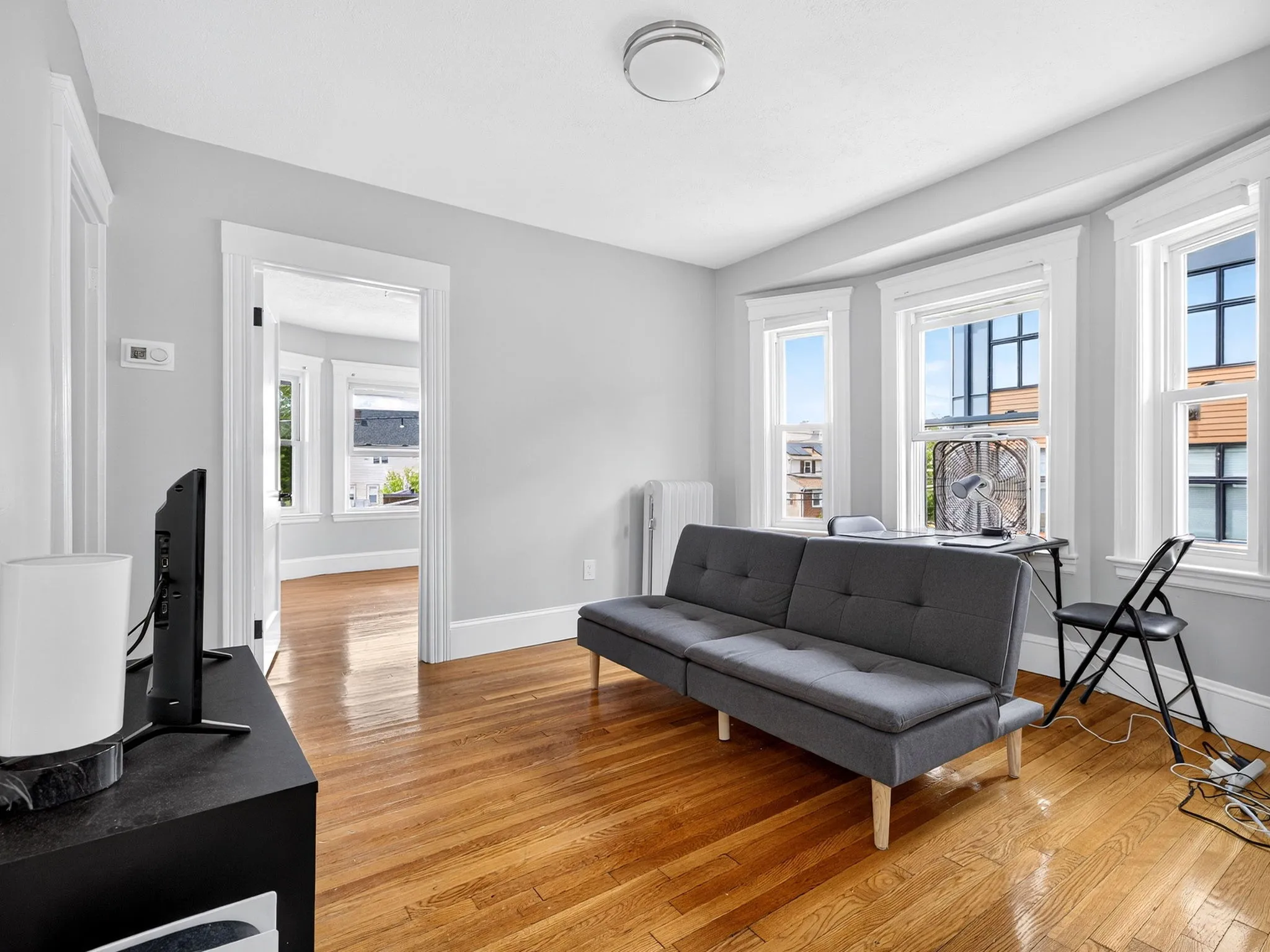 256 Main St, South Medford