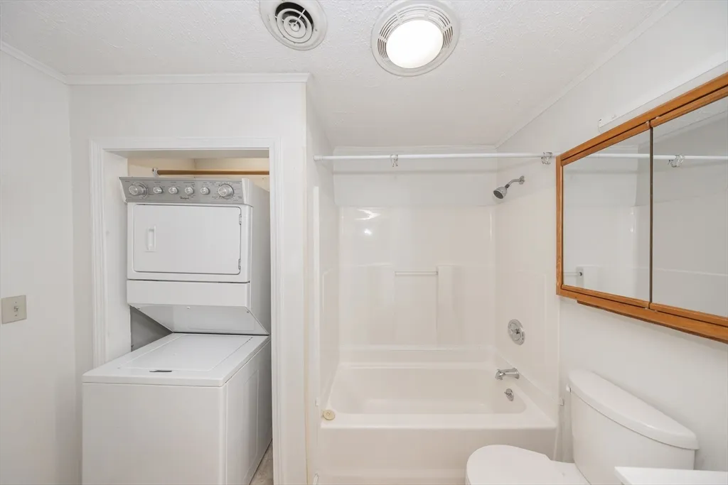 92 Milk St, Westborough