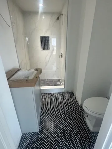 252 East Eagle St, Eagle Hill