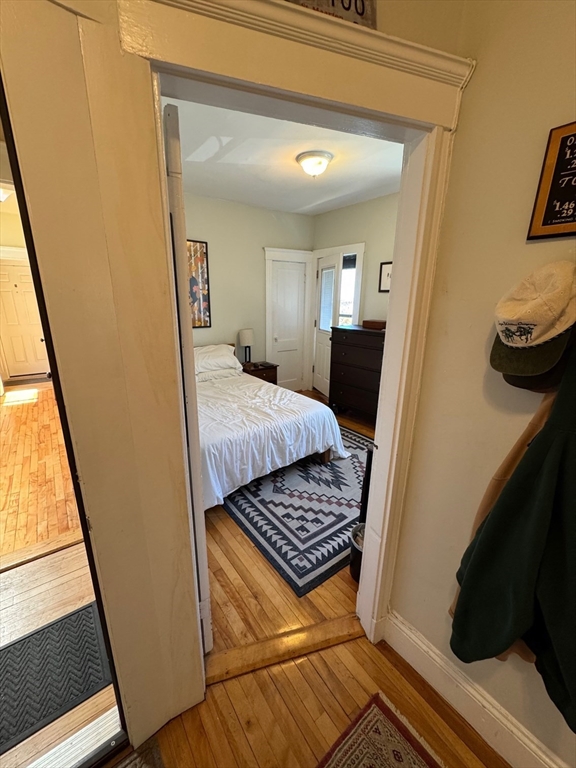 6 Sherborn Ct, South Medford