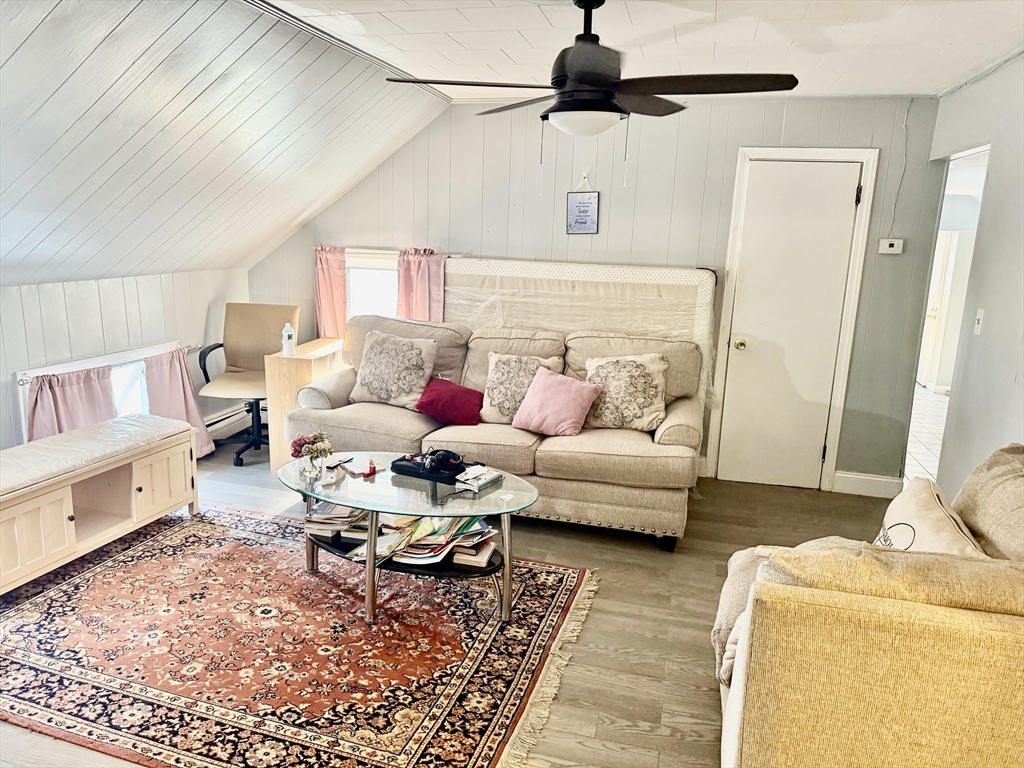 43 Harrison Ave, Taunton