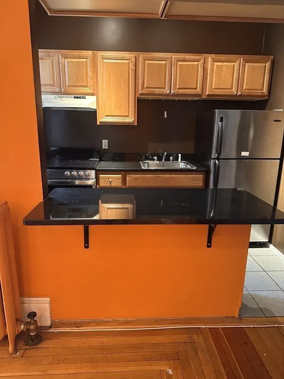 24 Peterborough St, Fenway