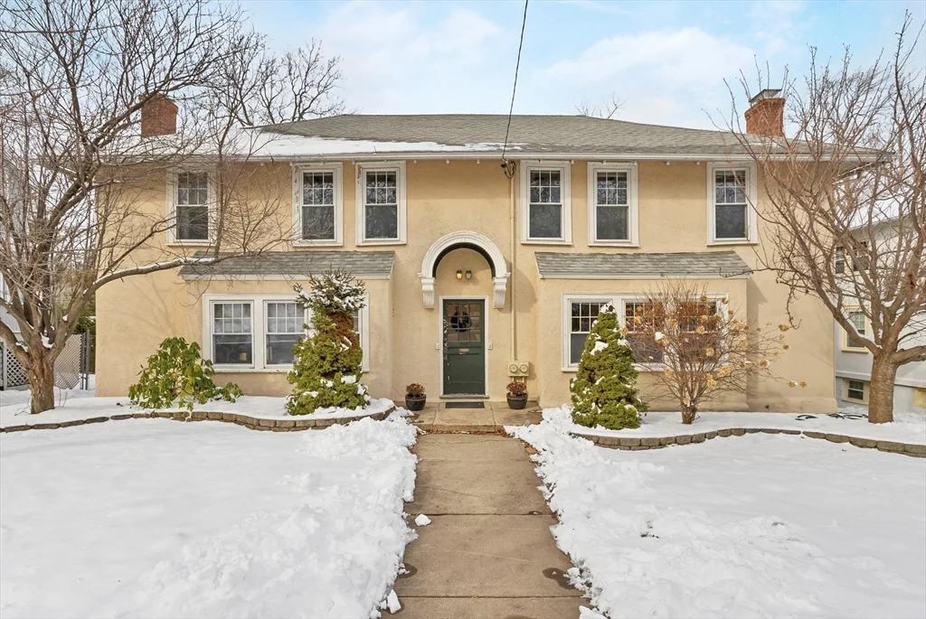 306 Edge Hill Rd, Milton