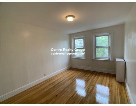 249 Chestnut Hill Ave, Brighton